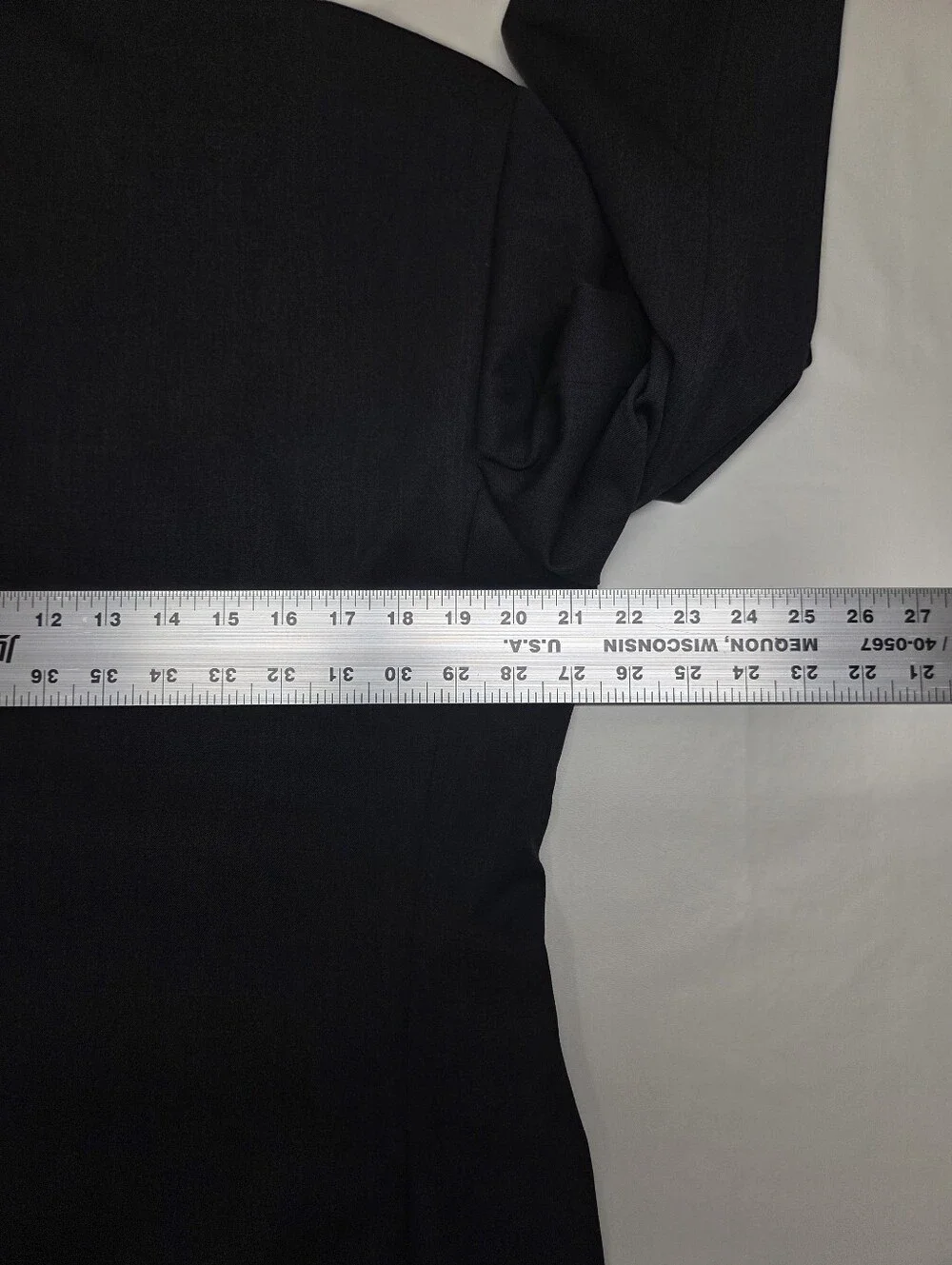 Pronto Uomo Platinum 40R 34W Charcoal Gray 2pc Suit 100% Wool Notch Lapel